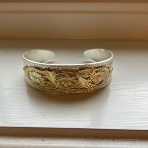 Montana Silversmiths Silver and Gold Bracelet